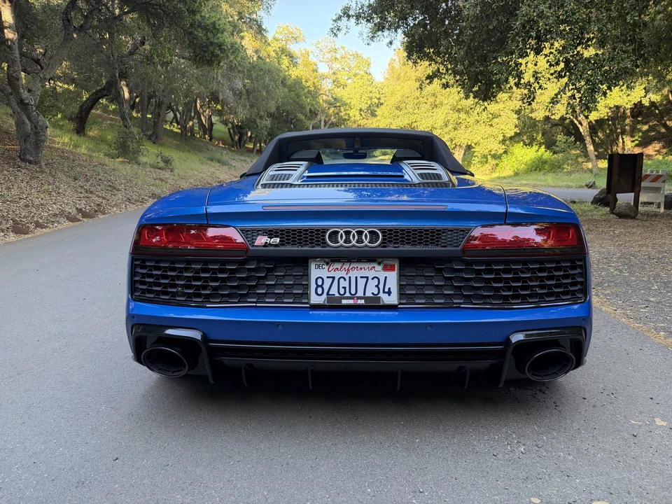 2022 Audi 4S R8 - Image 15 of 31