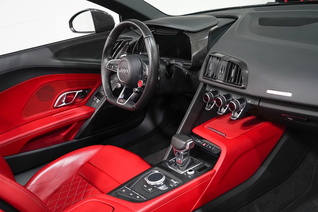 2022 Audi 4S R8 - Image 12 of 31