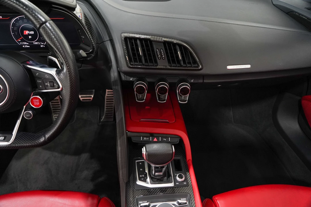2022 Audi 4S R8 - Image 16 of 31