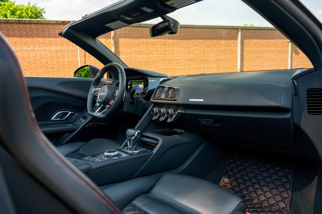 2022 Audi 4S R8 - Image 28 of 31