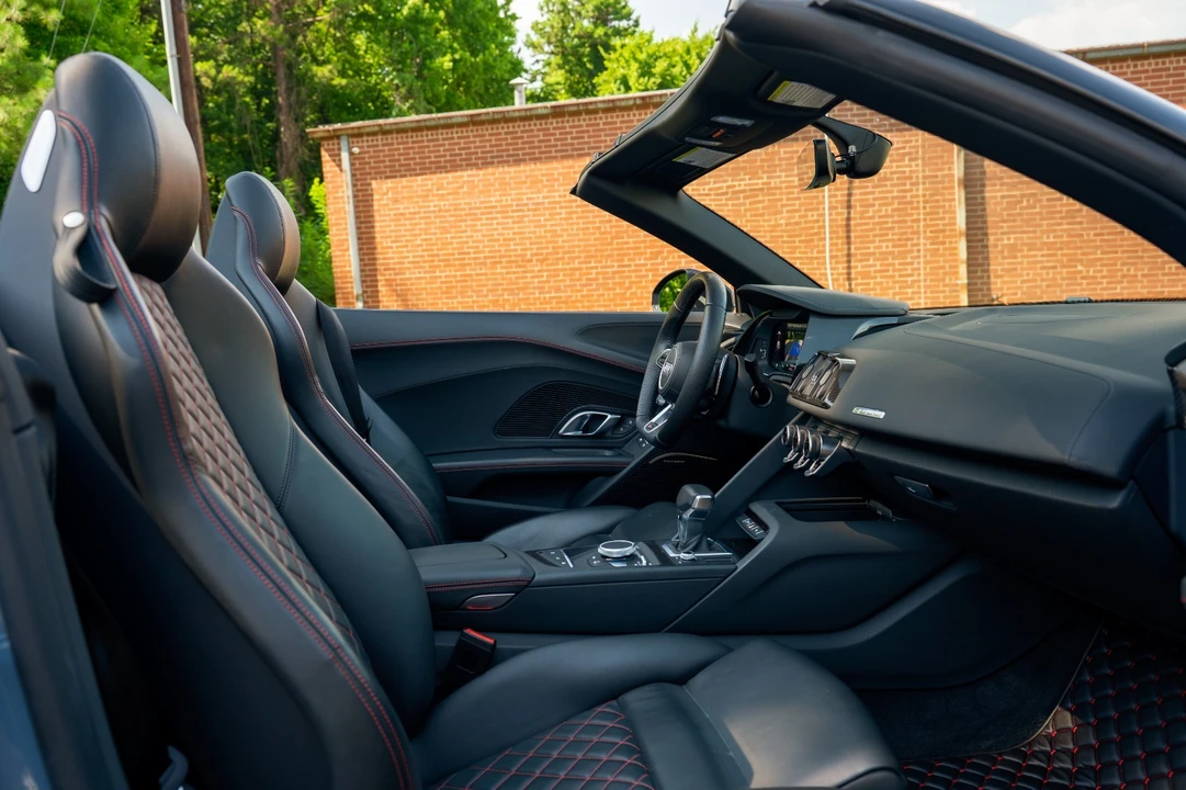 2022 Audi 4S R8 - Image 27 of 31