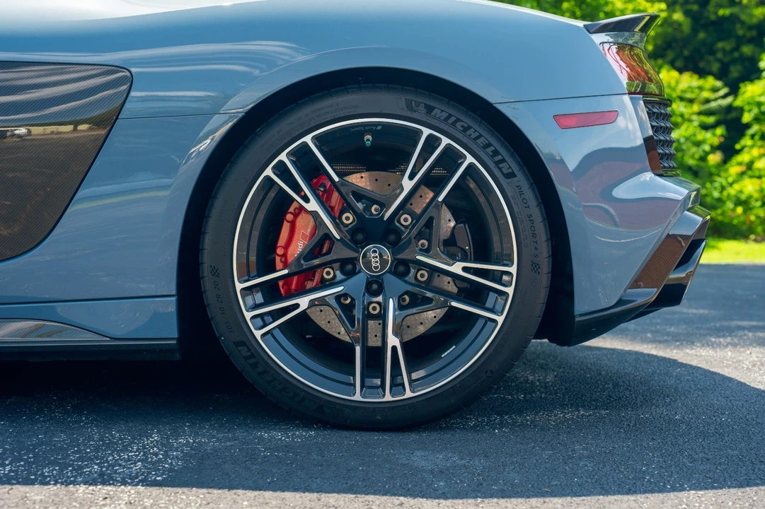 2022 Audi 4S R8 - Image 9 of 31