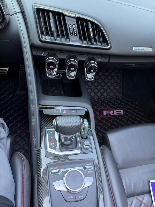 2022 Audi 4S R8 - Image 26 of 31