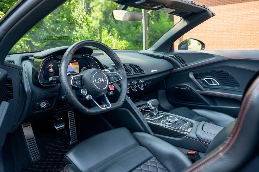 2022 Audi 4S R8 - Image 12 of 31