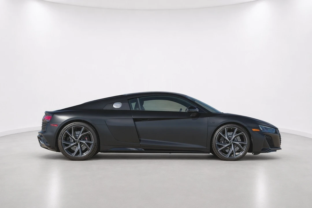 2022 Audi 4S R8 - Image 2 of 31