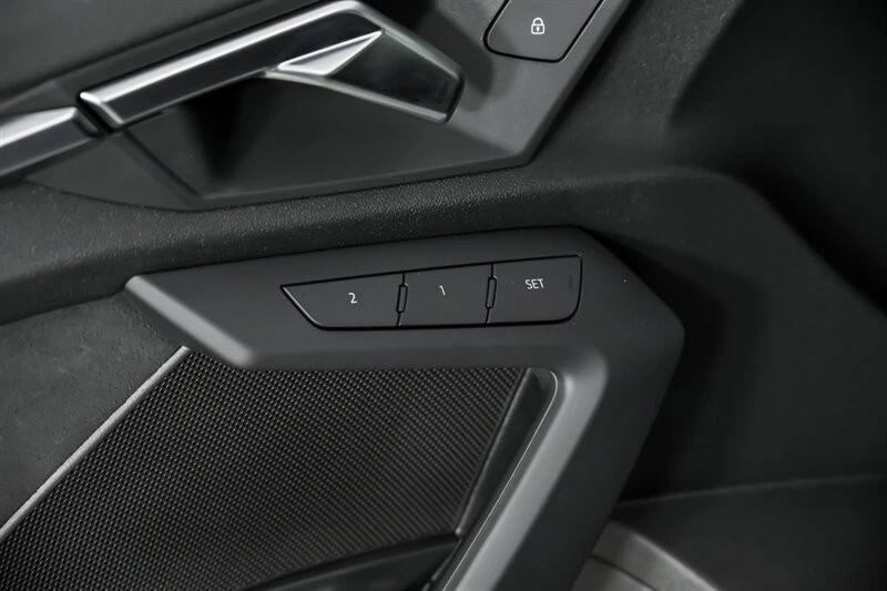 2022 Audi 8Y RS3 - Image 19 of 21