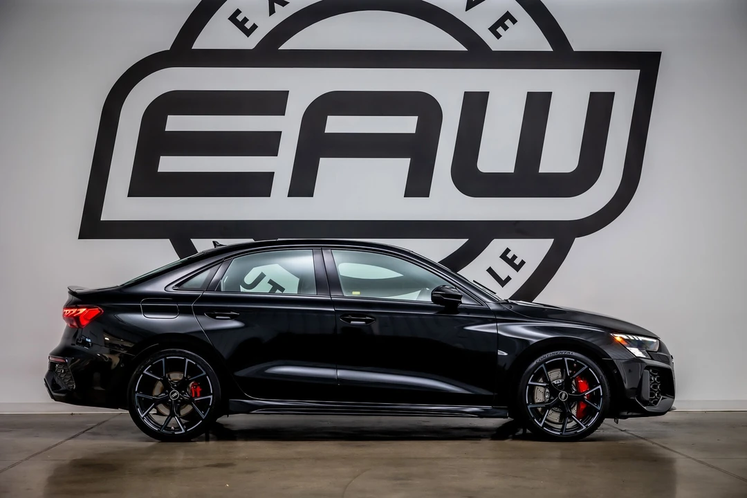 2022 Audi 8Y RS3 - Image 9 of 12