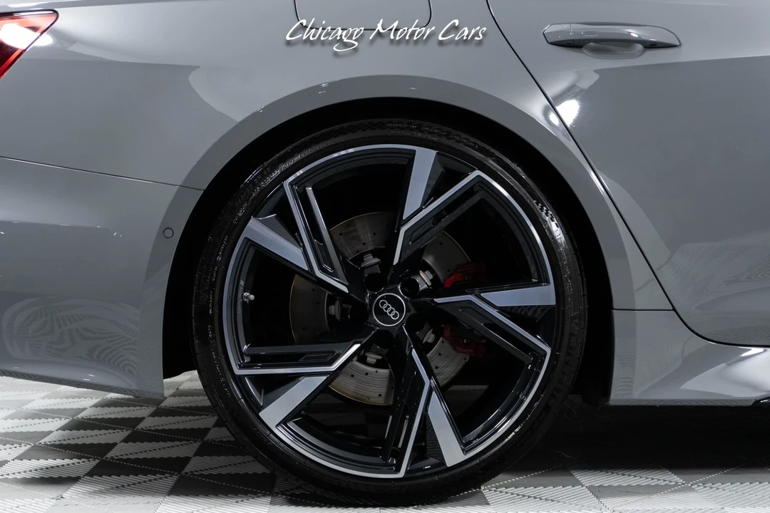 2022 Audi C8 RS6 - Image 11 of 12