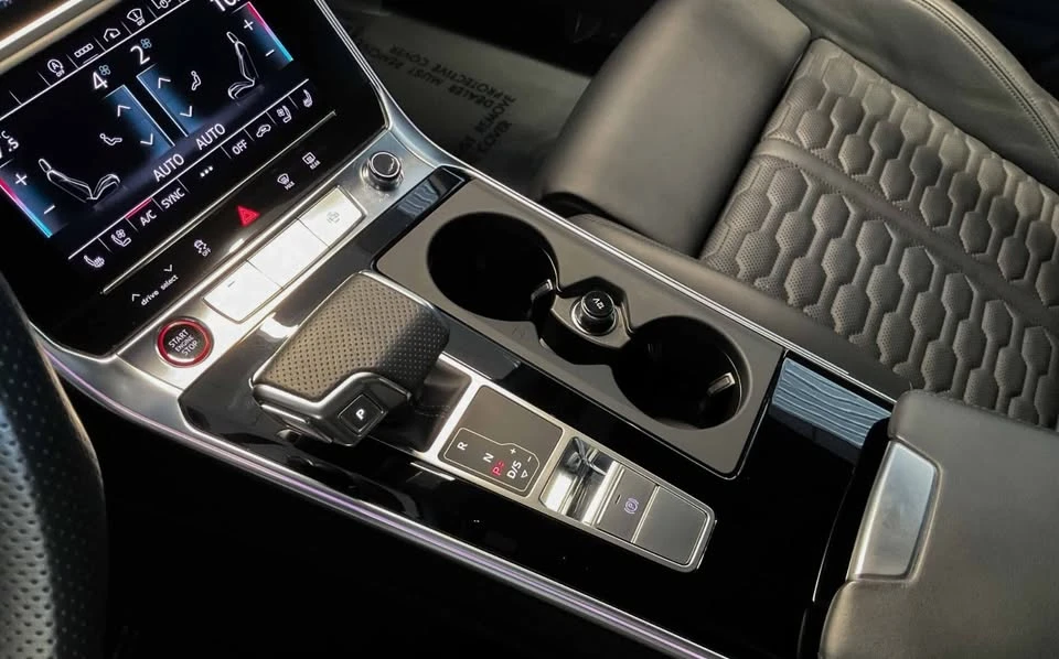 2022 Audi C8 RS6 - Image 14 of 20