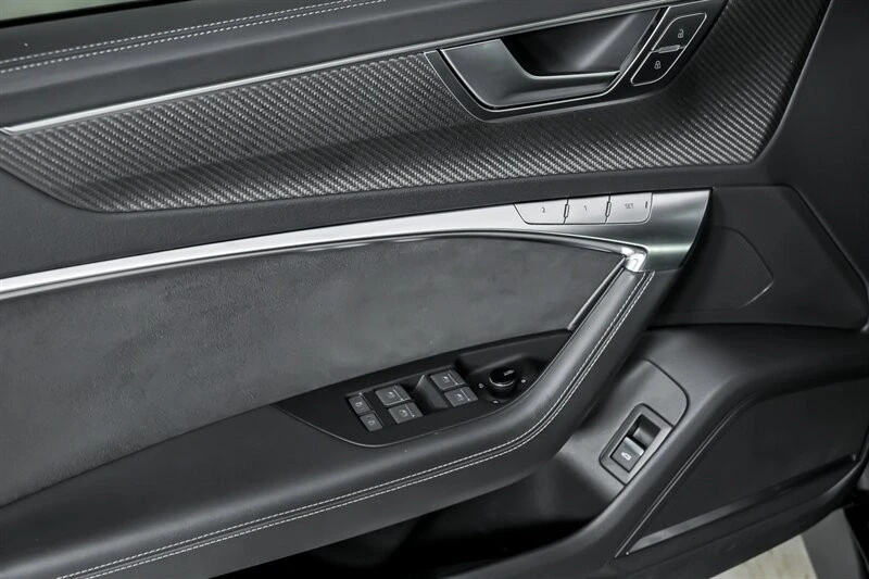 2022 Audi C8 RS6 - Image 18 of 21