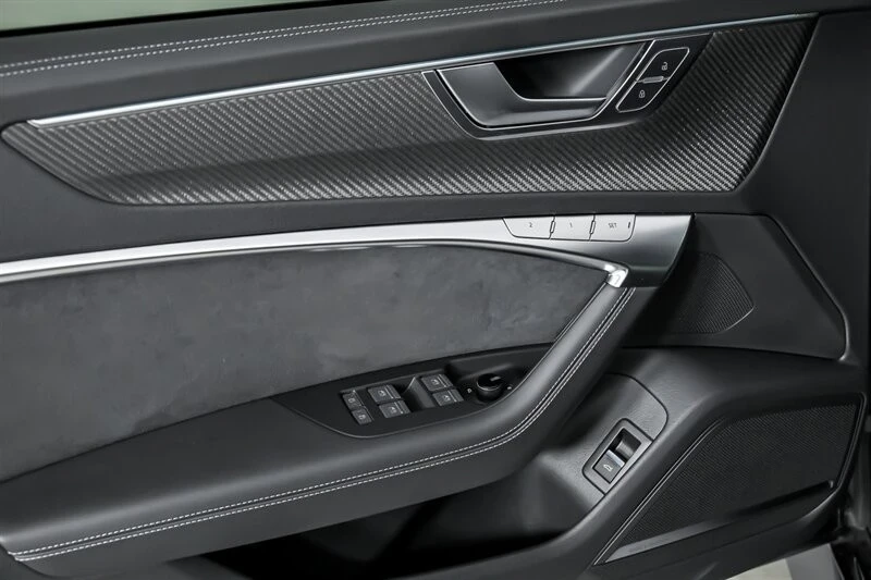 2022 Audi C8 RS6 - Image 18 of 21