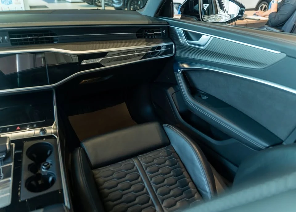 2022 Audi C8 RS6 - Image 19 of 20