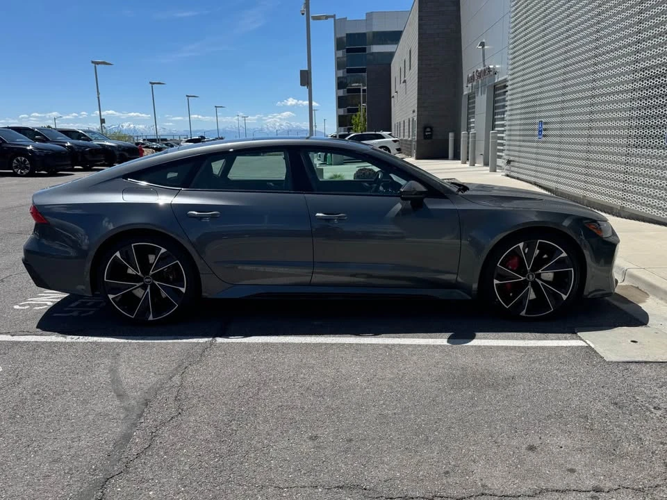 2022 Audi C8 RS7 - Image 3 of 10