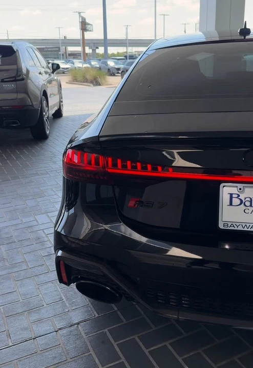 2022 Audi C8 RS7 - Image 10 of 16