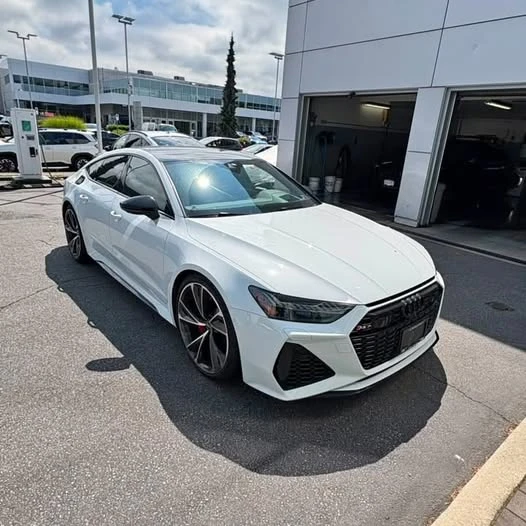 2022 Audi C8 RS7 - Image 1 of 1