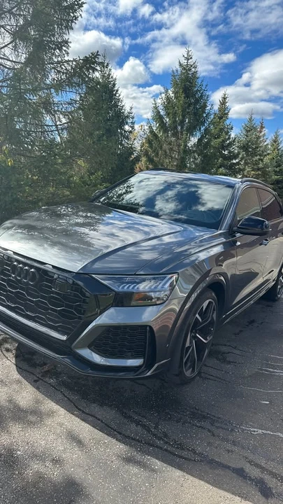 2022 Audi RS Q8 - Image 4 of 9