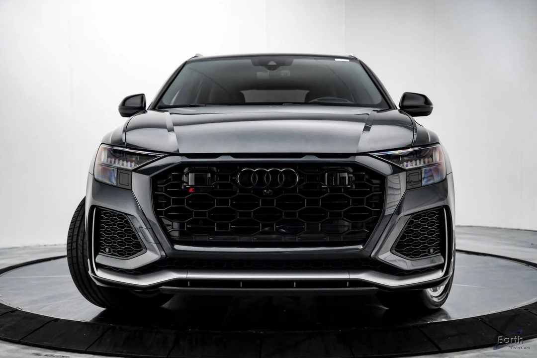 2022 Audi RS Q8 - Image 3 of 12