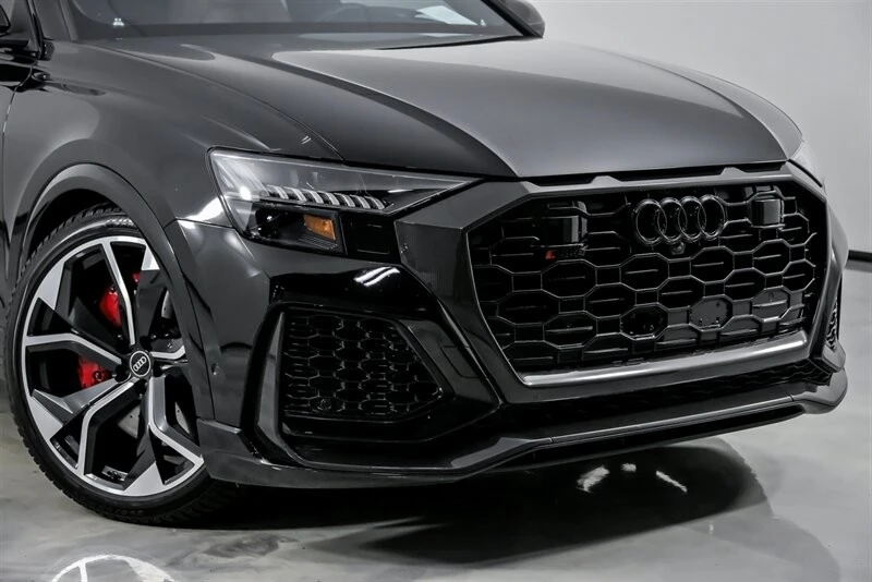 2022 Audi RS Q8 - Image 3 of 21