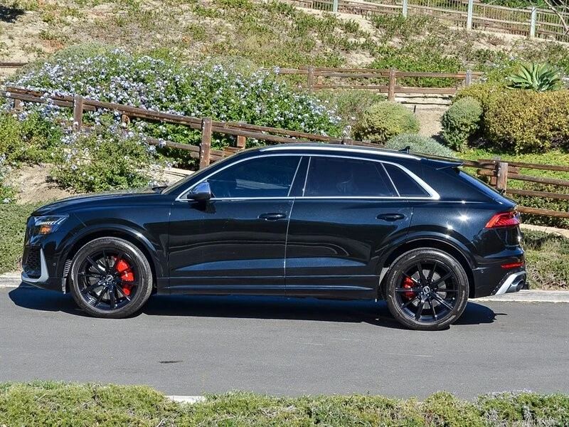 2022 Audi RS Q8 - Image 3 of 21
