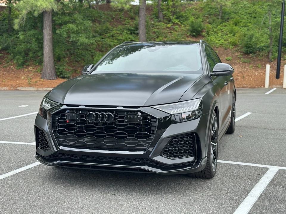 2022 Audi RS Q8 - Image 3 of 12