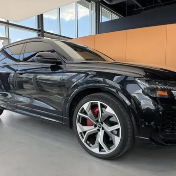 2022 Audi RS Q8