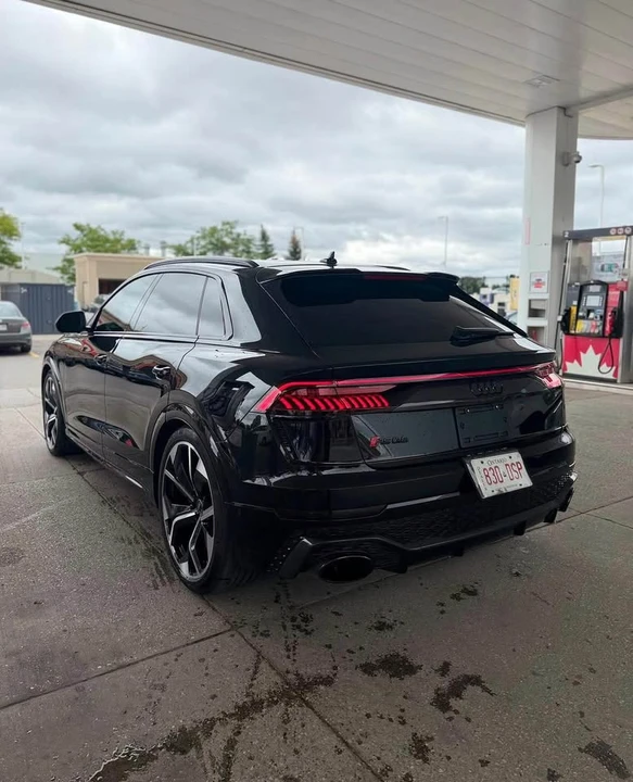 2022 Audi RS Q8 - Image 3 of 8