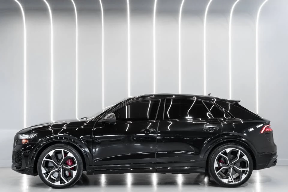 2022 Audi RS Q8 - Image 3 of 19