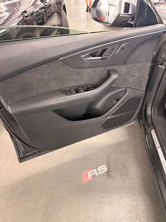 2022 Audi RS Q8 - Image 8 of 9