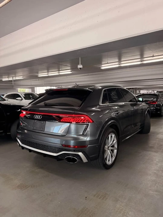 2022 Audi RS Q8 - Image 9 of 9