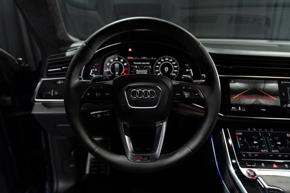 2022 Audi RS Q8 - Image 3 of 9