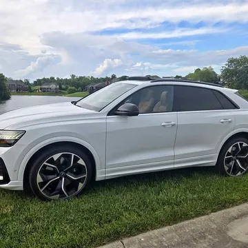 2022 Audi RS Q8