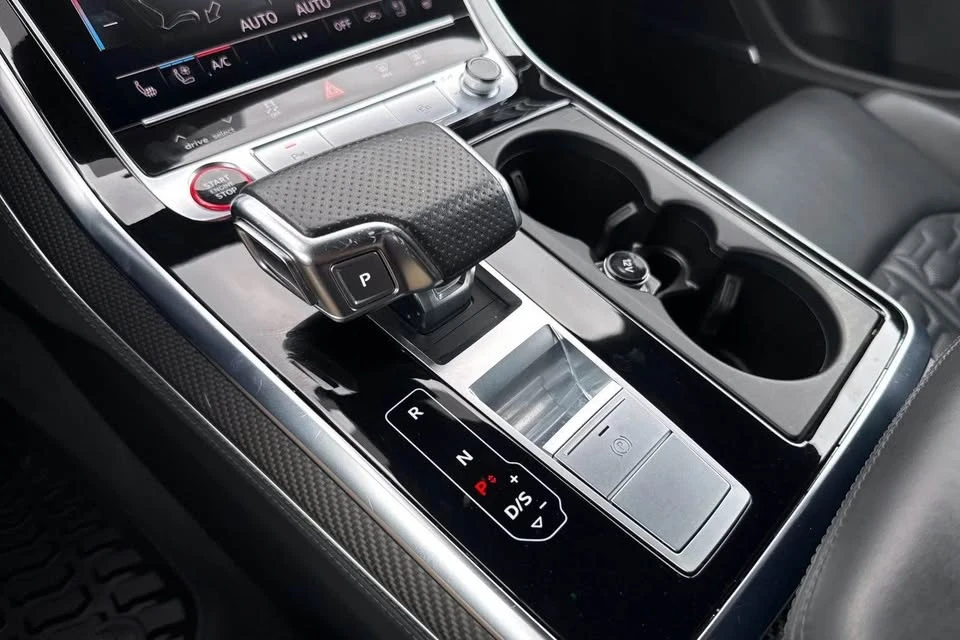 2022 Audi RS Q8 - Image 6 of 15