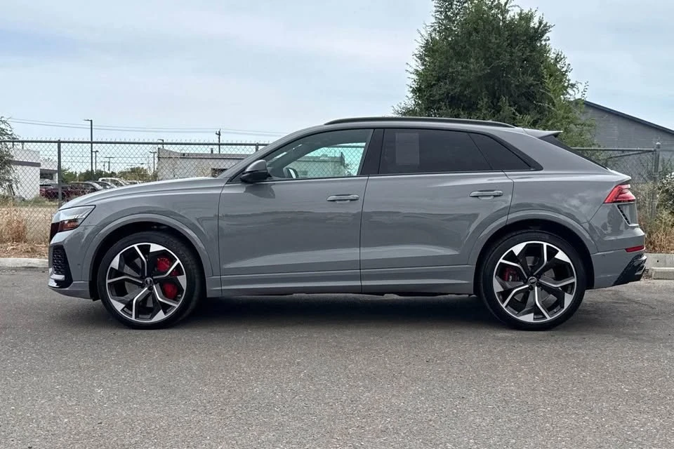 2022 Audi RS Q8 - Image 2 of 15
