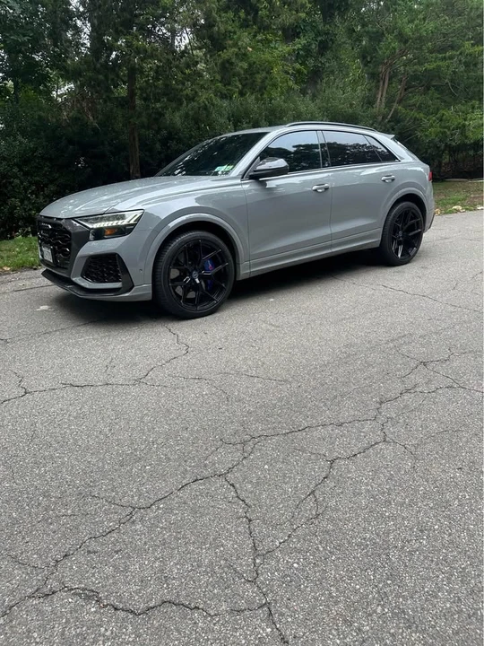 2022 Audi RS Q8 - Image 2 of 9