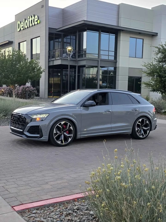 2022 Audi RS Q8 - Image 11 of 11