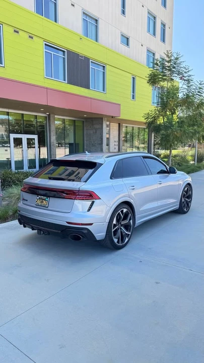2022 Audi RS Q8 - Image 3 of 16
