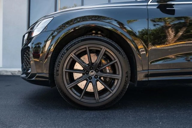 2022 Audi RS Q8 - Image 6 of 12