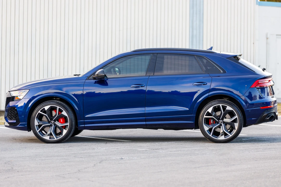 2022 Audi RS Q8 - Image 3 of 19