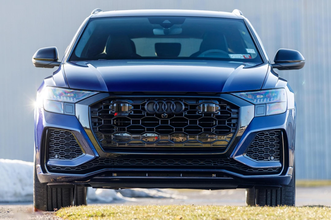 2022 Audi RS Q8 - Image 2 of 19