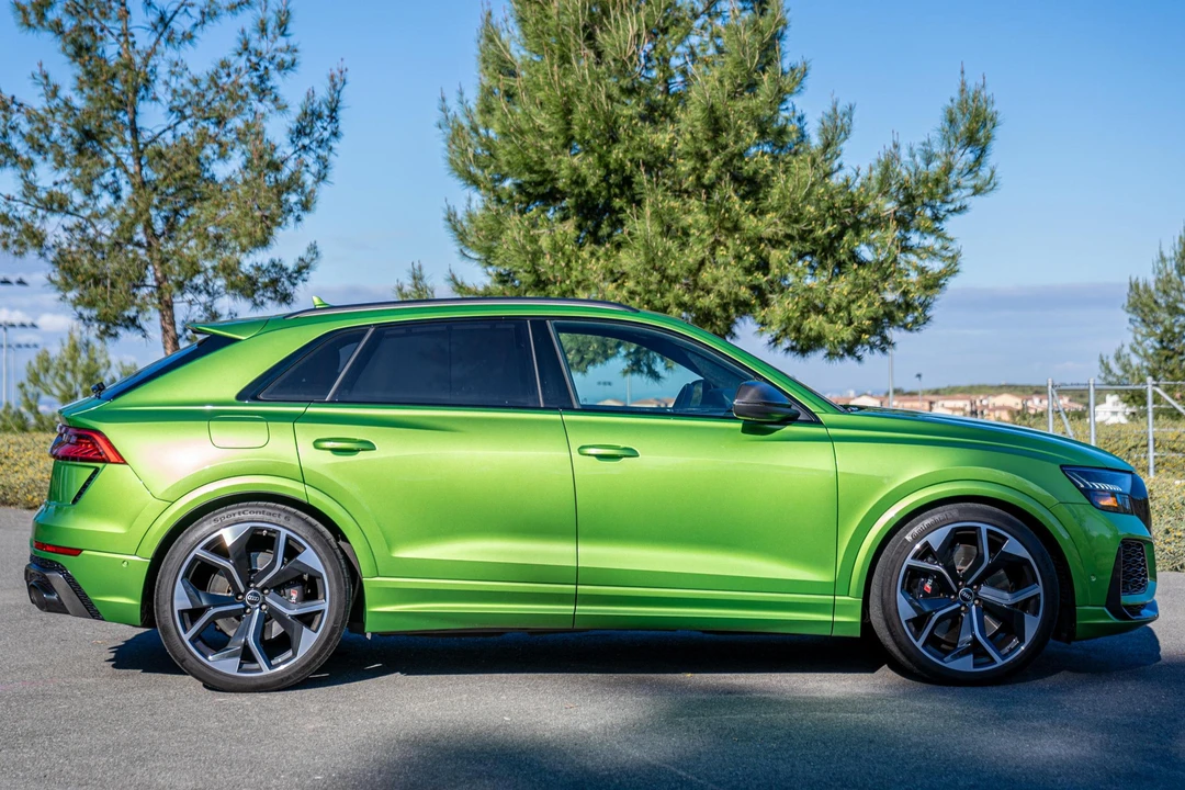 2022 Audi RS Q8 - Image 3 of 31