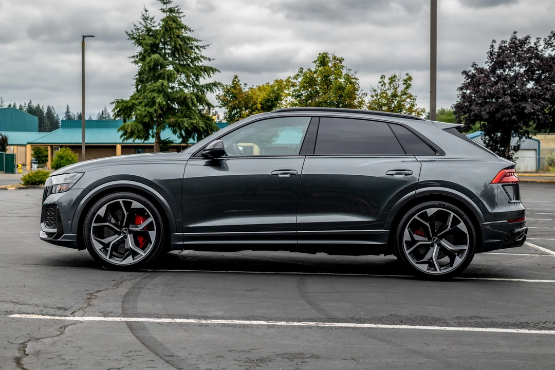 2022 Audi RS Q8 - Image 8 of 31