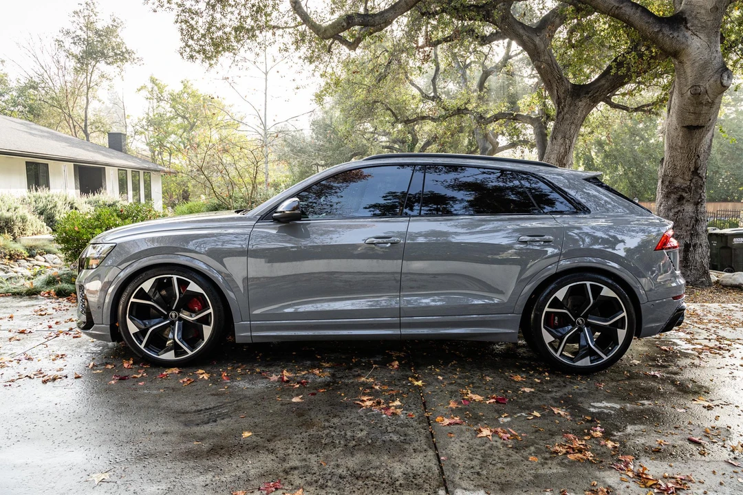 2022 Audi RS Q8 - Image 11 of 31