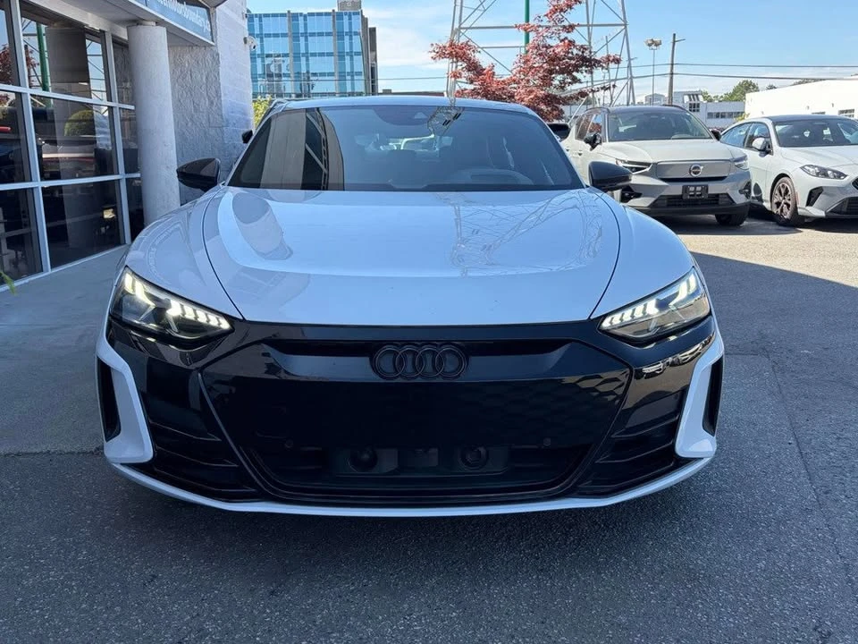 2022 Audi RS e-tron GT - Image 7 of 20