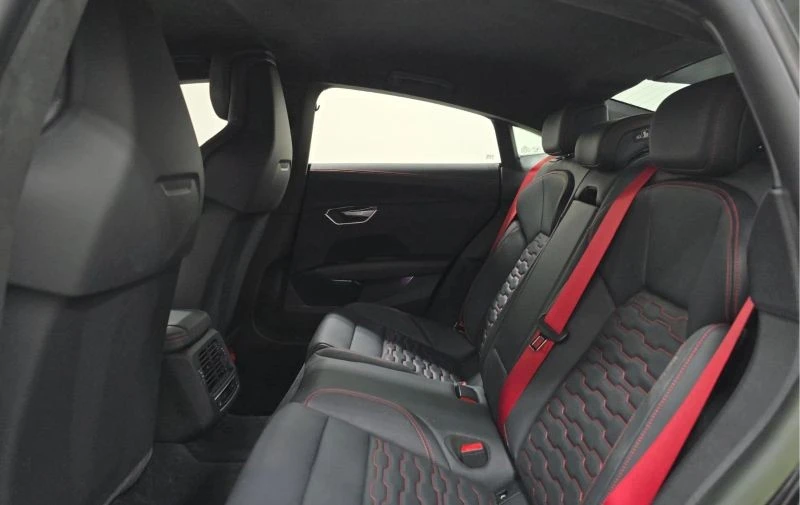 2022 Audi e-tron GT - Image 11 of 12