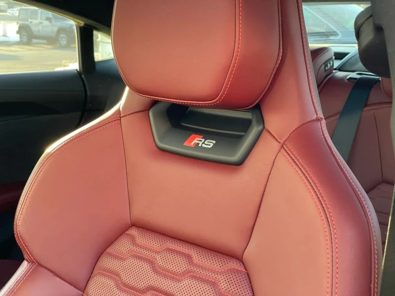 2022 Audi e-tron GT - Image 4 of 12