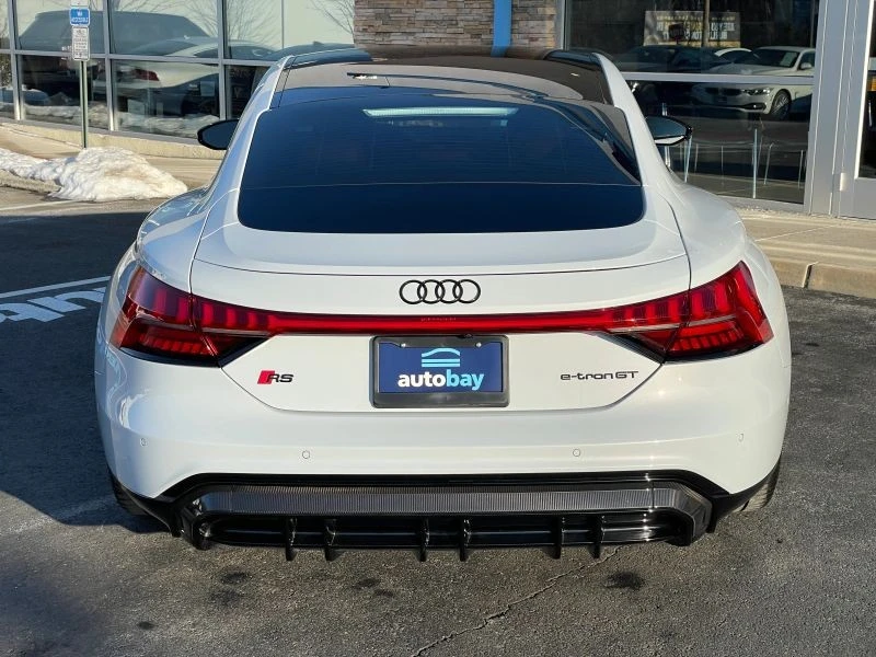 2022 Audi e-tron GT - Image 12 of 12