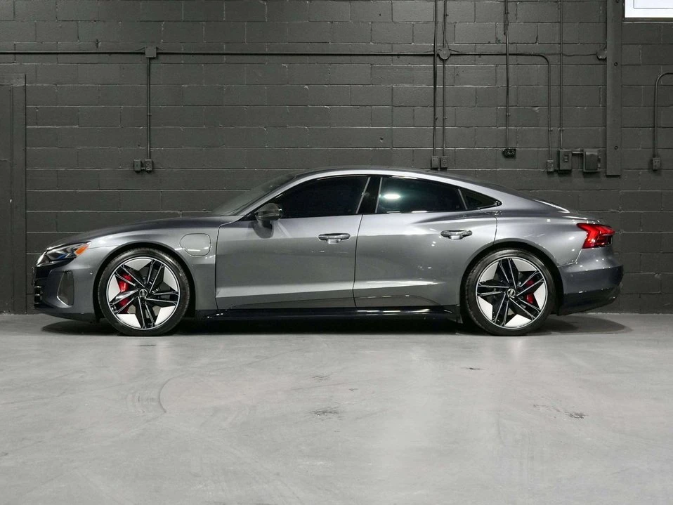 2022 Audi RS e-tron GT - Image 5 of 20