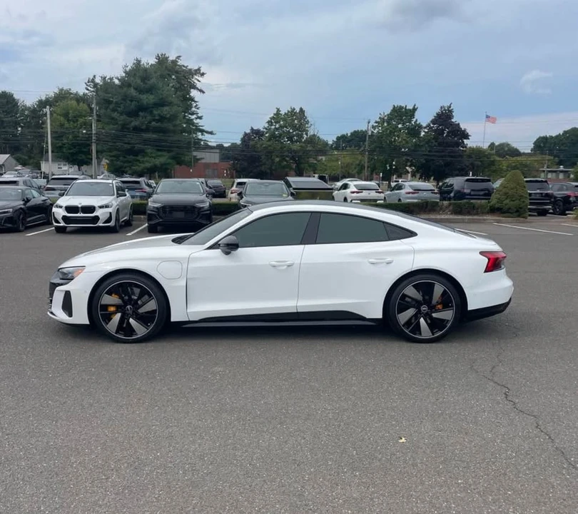 2022 Audi RS e-tron GT - Image 2 of 14