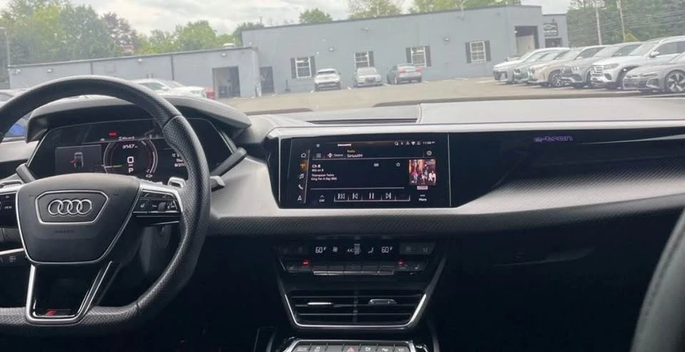 2022 Audi RS e-tron GT - Image 10 of 14