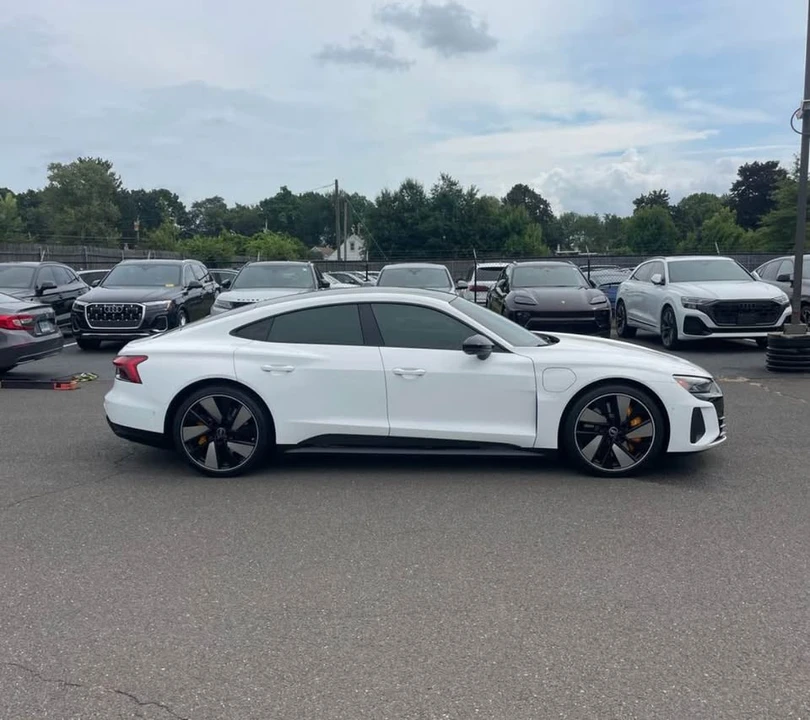 2022 Audi RS e-tron GT - Image 6 of 14
